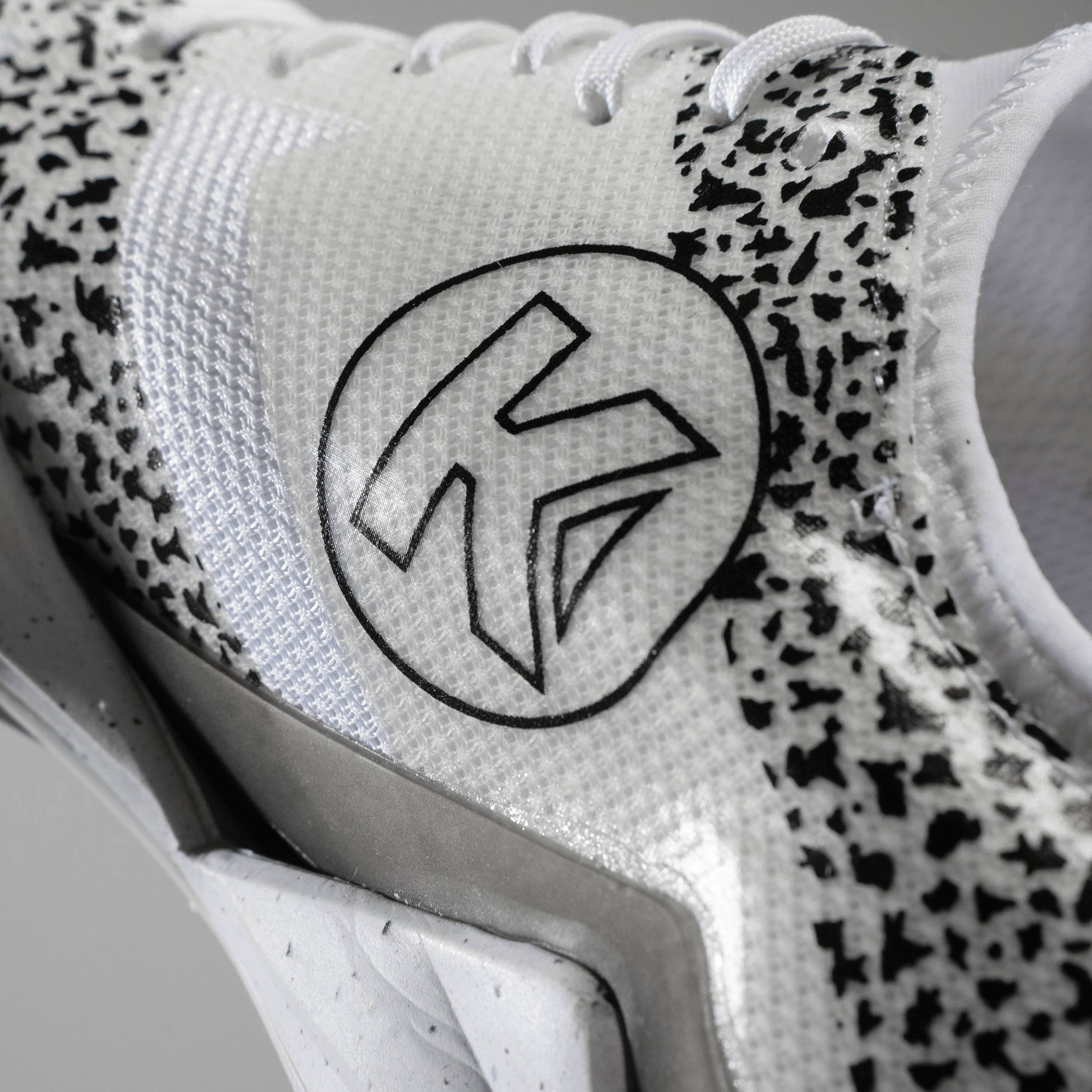 Kempa Wing Lite 2.0