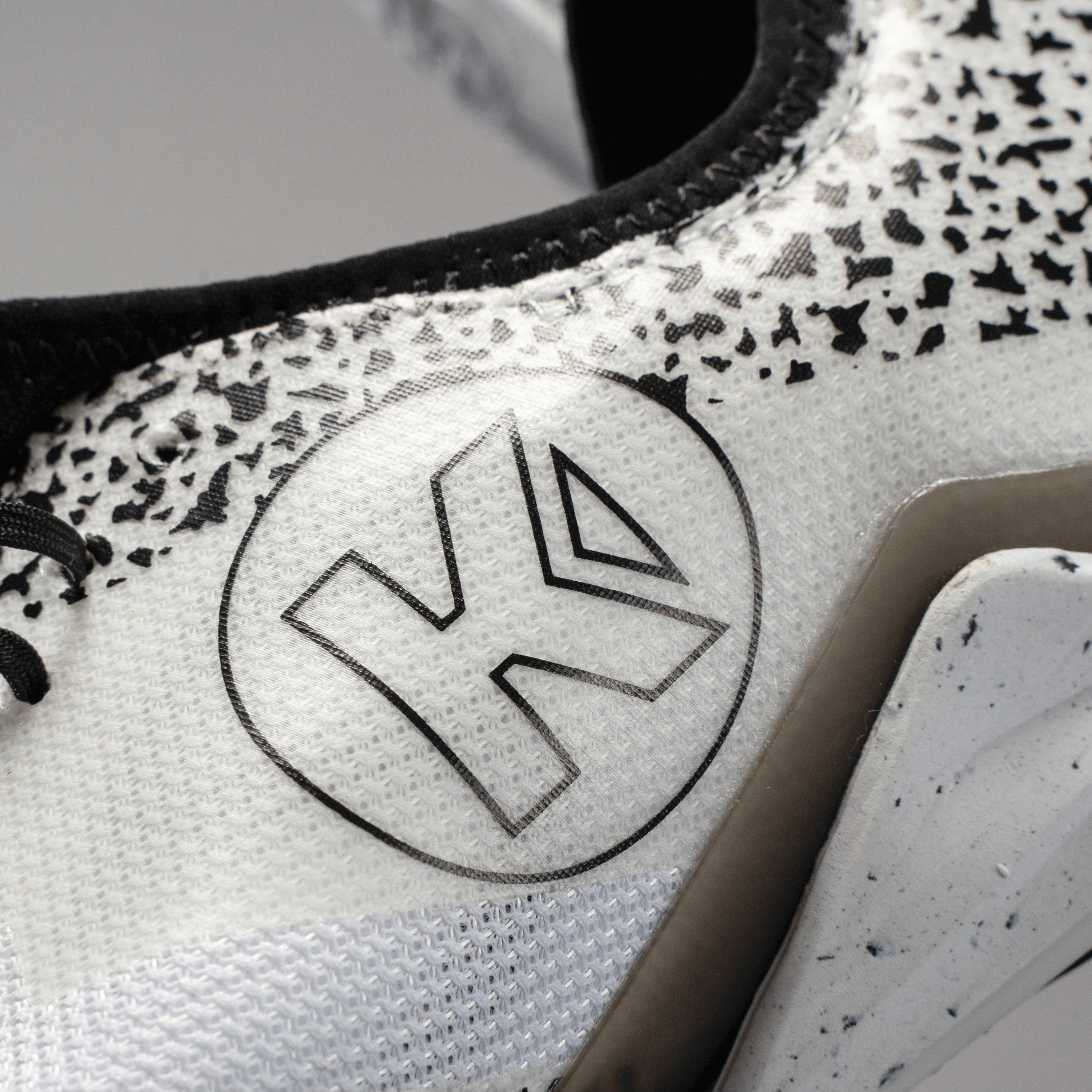 Kempa Wing Lite 2.0